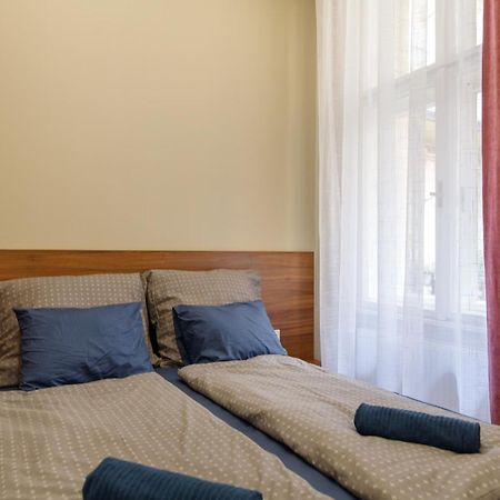Central City Apt In The Jewish Quarter With Free Parking ブダペスト エクステリア 写真