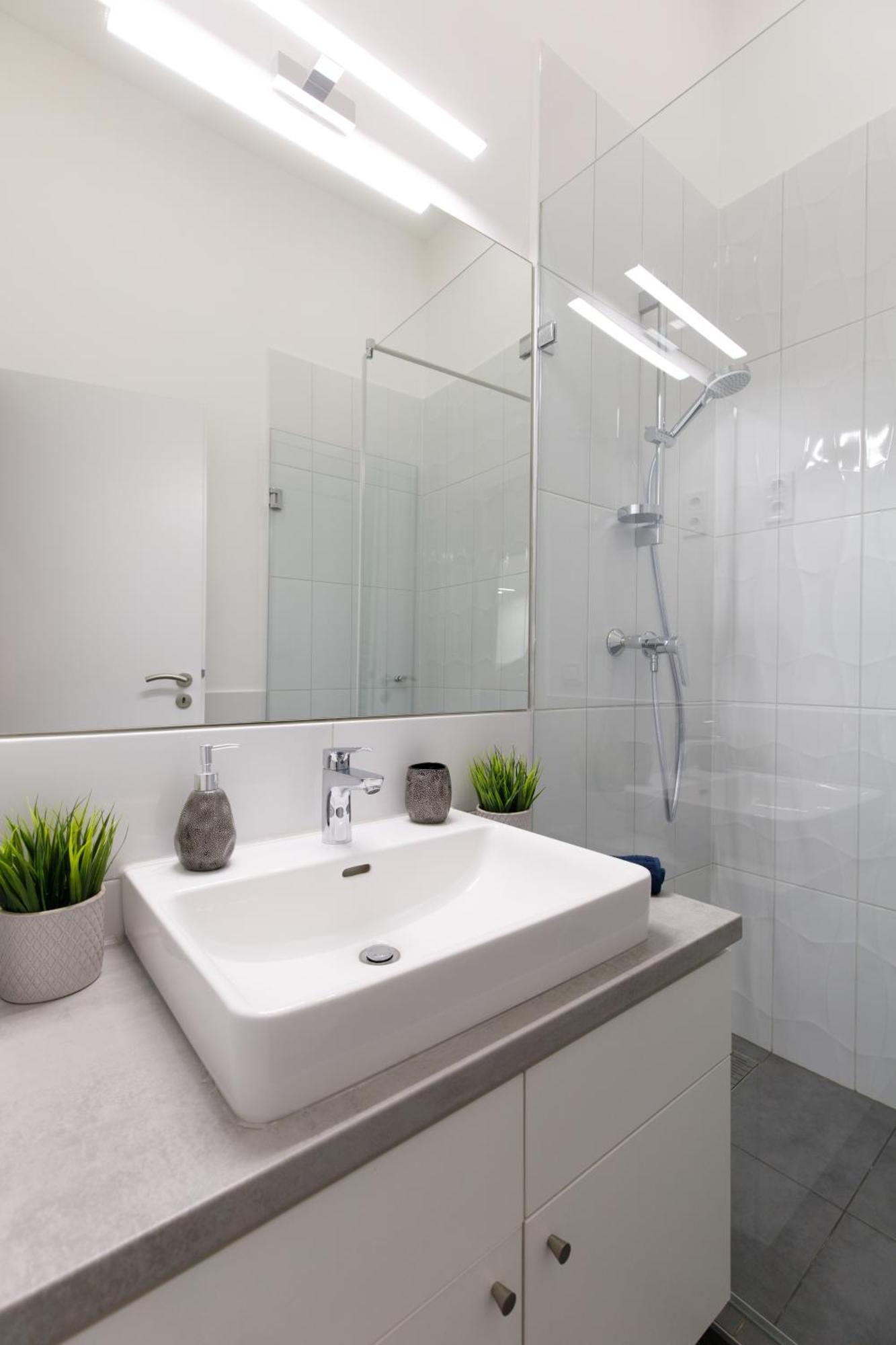 Central City Apt In The Jewish Quarter With Free Parking ブダペスト エクステリア 写真